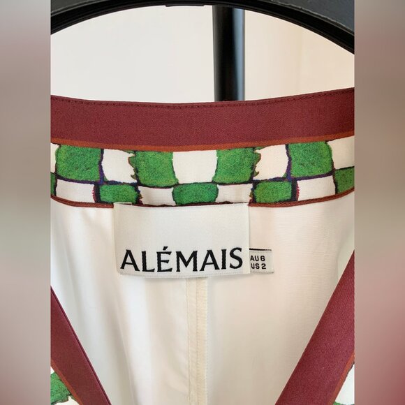 KATERINA V NECK MIDI DRESS - Picture 9 of 10